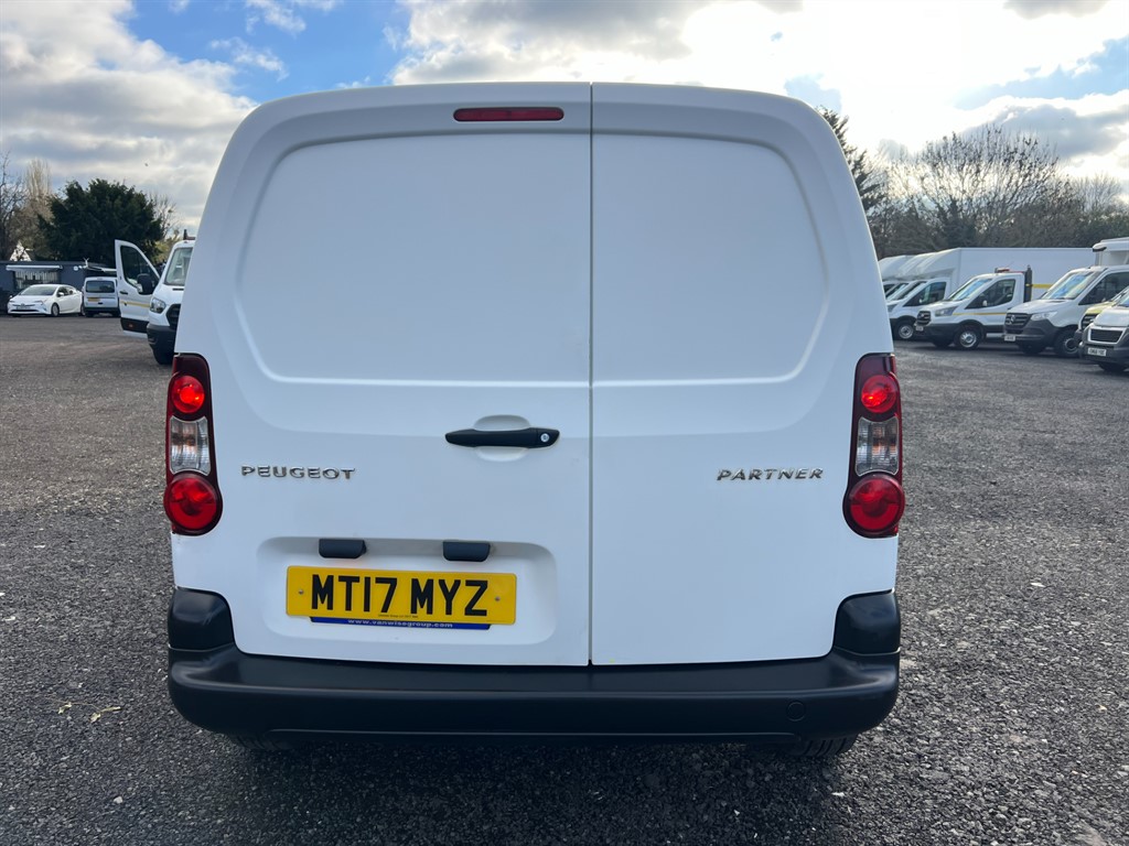 Used Peugeot Partner 2017 for sale - 76709763: Photo 8