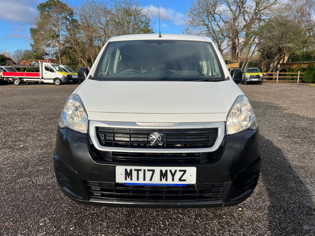 Used Peugeot Partner 2017 for sale - 76709763: Photo 9