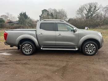 Used Nissan Navara 2019 for sale - 75571582: Photo