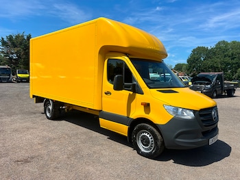 Used Mercedes-Benz Sprinter 2020 for sale - 79147332: Photo