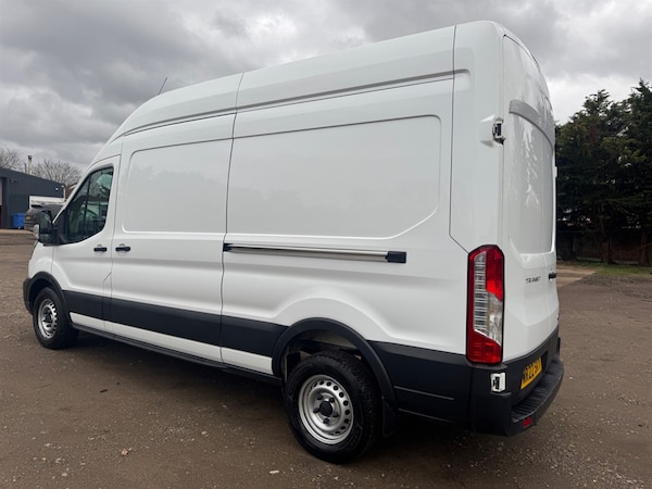 Used Ford Transit 2022 for sale - 75570132: Photo 2