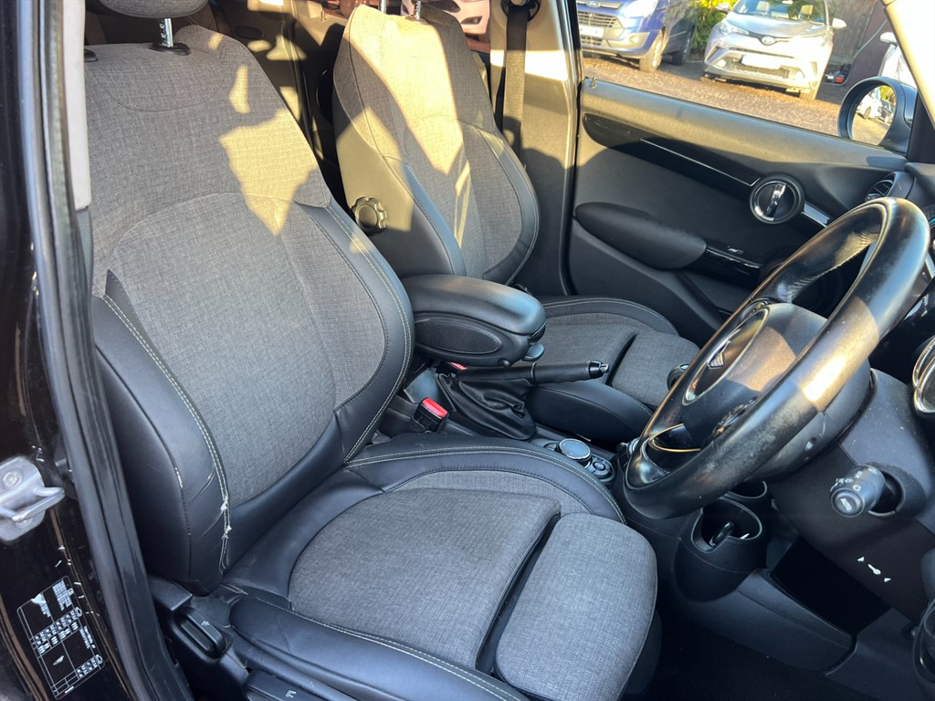 Used MINI Hatch 2015 for sale - 76818076: Photo 10