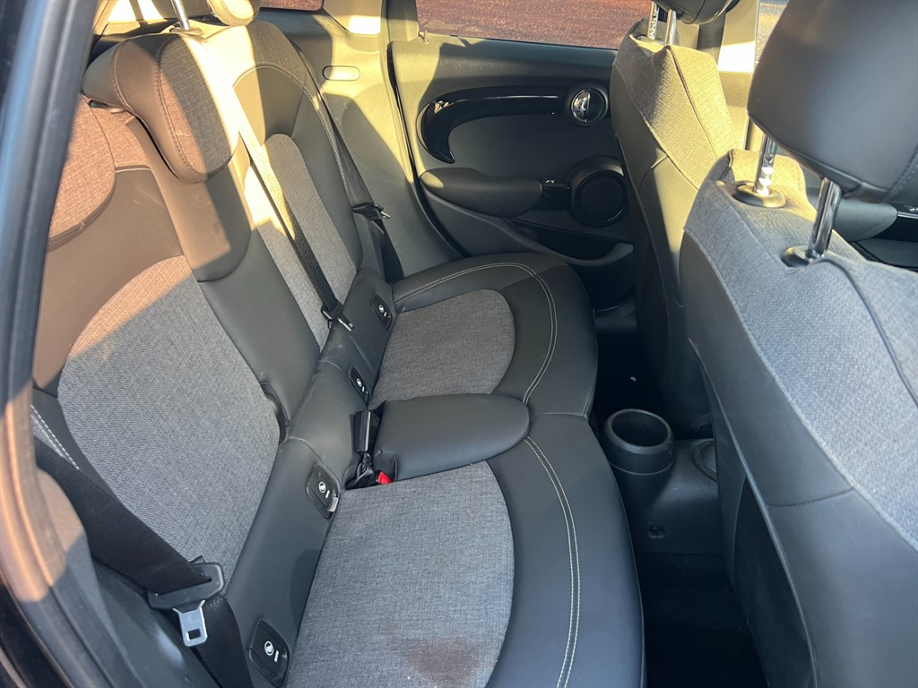 Used MINI Hatch 2015 for sale - 76818076: Photo 11