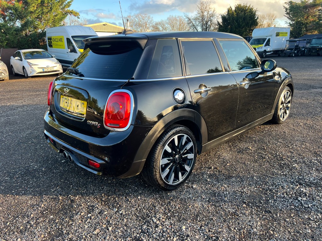 Used MINI Hatch 2015 for sale - 76818076: Photo 3