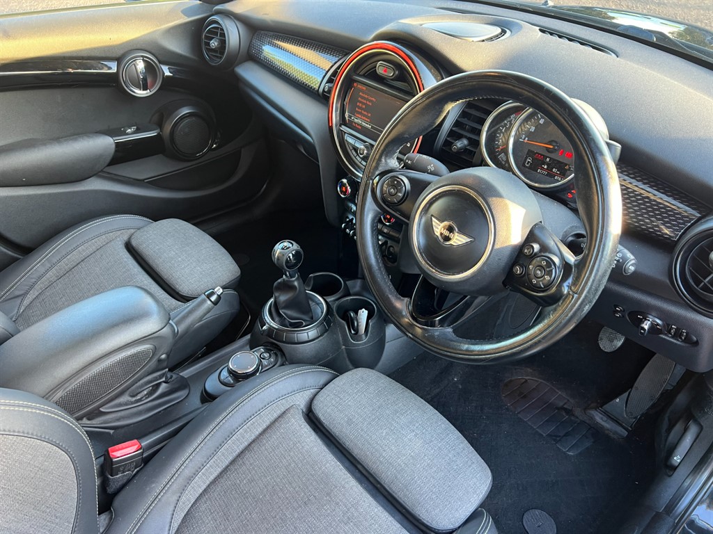 Used MINI Hatch 2015 for sale - 76818076: Photo 9