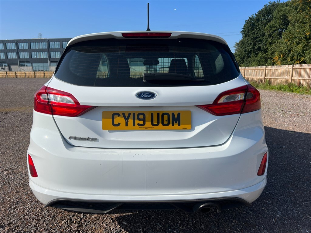 Used Ford Fiesta 2019 for sale - 75570415: Photo 10