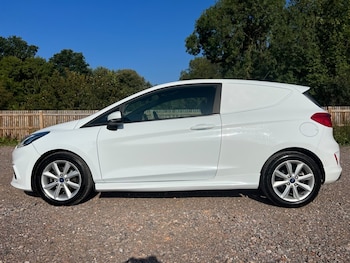 Used Ford Fiesta 2019 for sale - 75570415: Photo