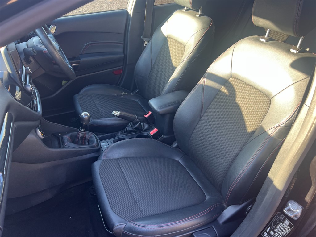 Used Ford Fiesta 2021 for sale - 76796672: Photo 11