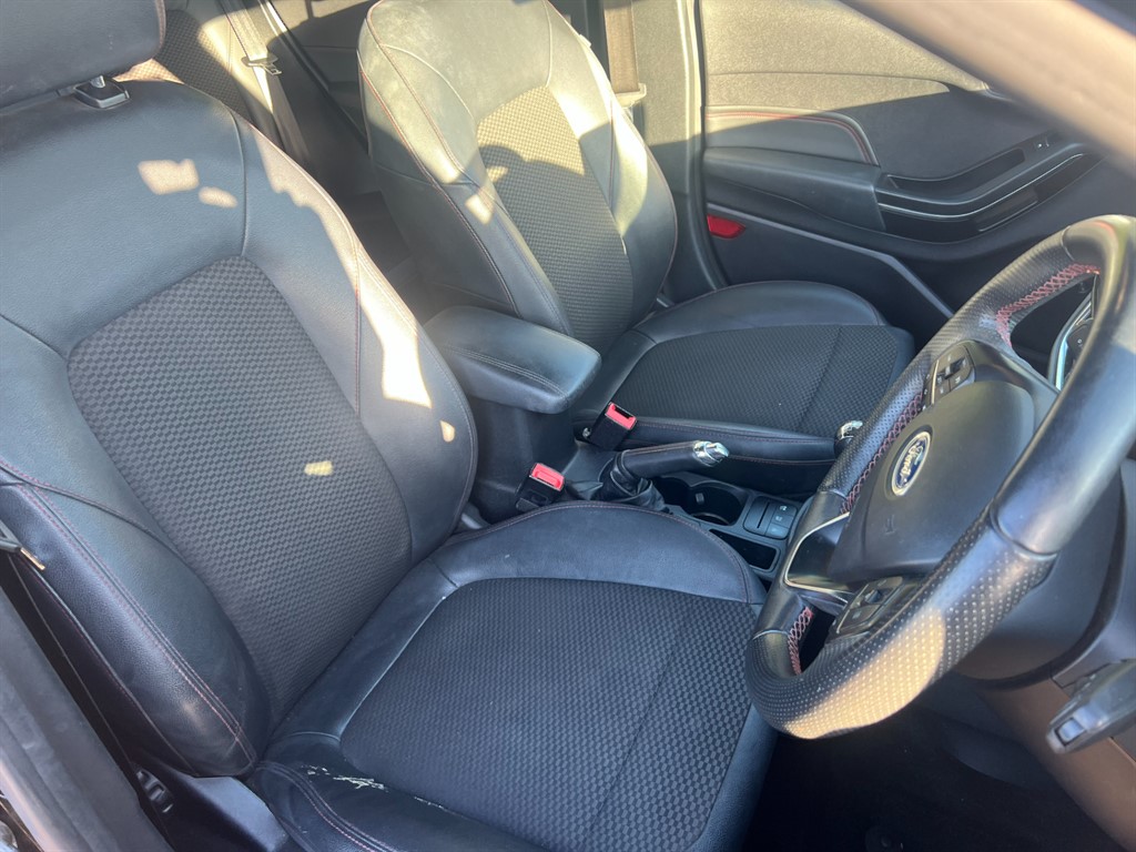 Used Ford Fiesta 2021 for sale - 76796672: Photo 17