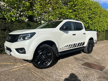Used Nissan Navara 2020 for sale - 75571551: Photo