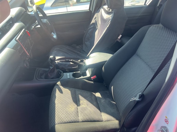 Used Toyota Hilux 2016 for sale - 76008437: Photo 15