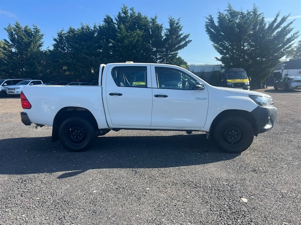 Used Toyota Hilux 2016 for sale - 76008437: Photo 17