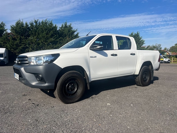 Used Toyota Hilux 2016 for sale - 76008437: Photo 1