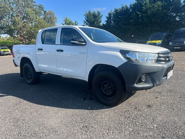 Used Toyota Hilux 2016 for sale - 76008437: Photo 4