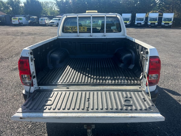Used Toyota Hilux 2016 for sale - 76008437: Photo 7