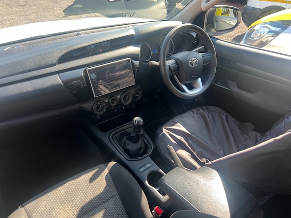 Used Toyota Hilux 2016 for sale - 76008437: Photo 8