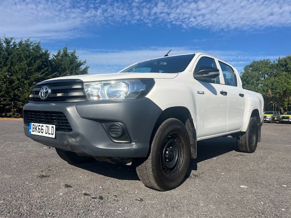 Used Toyota Hilux 2016 for sale - 76008437: Photo 9