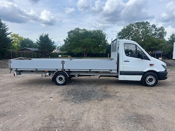 Mercedes-Benz - Sprinter