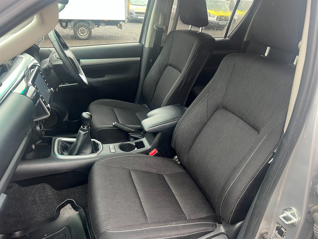 Used Toyota Hilux 2021 for sale - 76766565: Photo 12