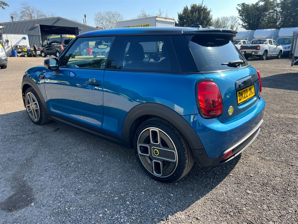 Used MINI Hatch 2022 for sale - 77965529: Photo 7