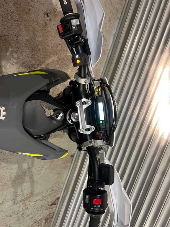 Husqvarna 701 Supermoto