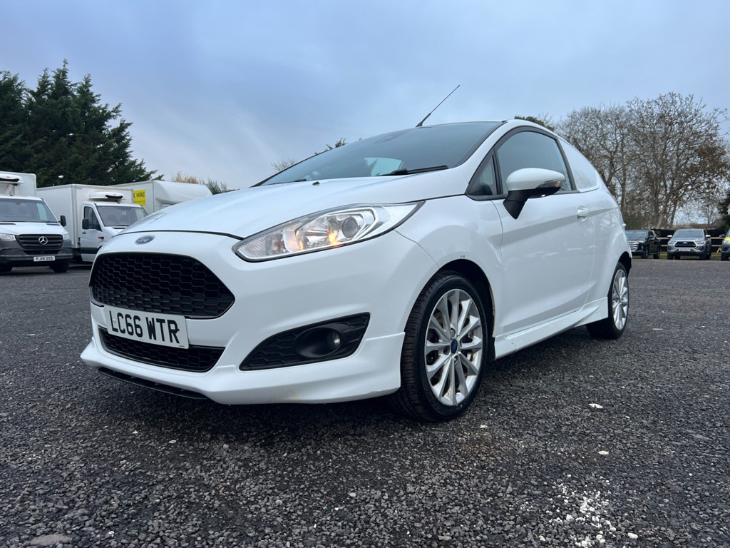Used Ford Fiesta 2016 for sale - 76835123: Photo 13