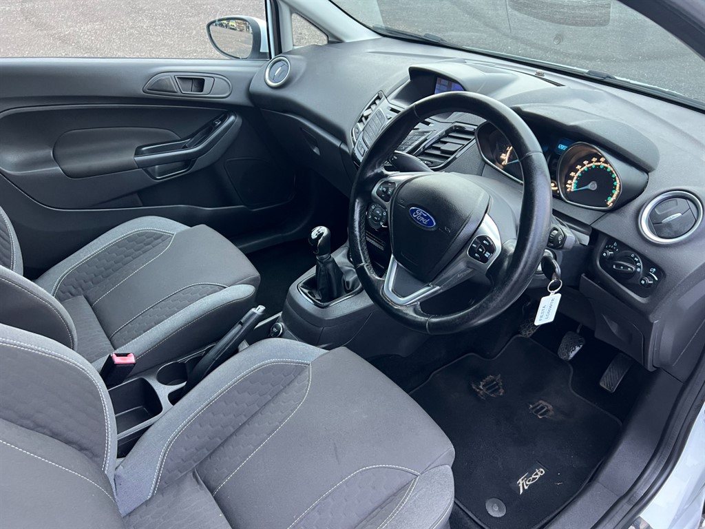 Used Ford Fiesta 2016 for sale - 76835123: Photo 16