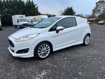 Used Ford Fiesta 2016 for sale - 76835123: Photo