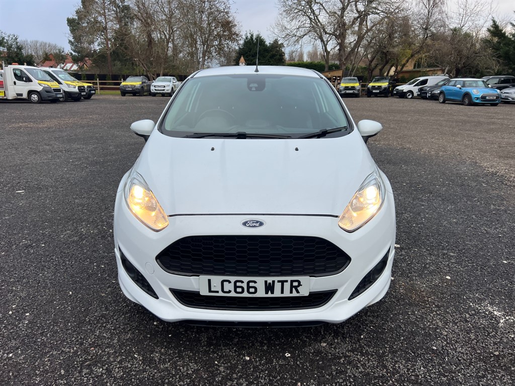 Used Ford Fiesta 2016 for sale - 76835123: Photo 6