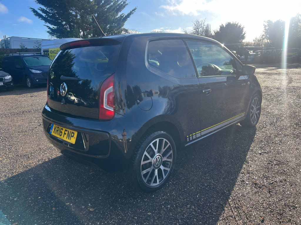 Used Volkswagen up! 2016 for sale - 77225432: Photo 4