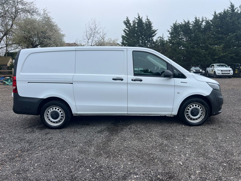 Used Mercedes-Benz Vito 2023 for sale - 77804135: Photo 4