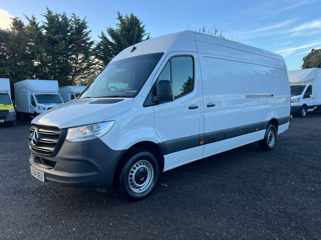 Used Mercedes-Benz Sprinter 2024 for sale - 77005598: Photo 2