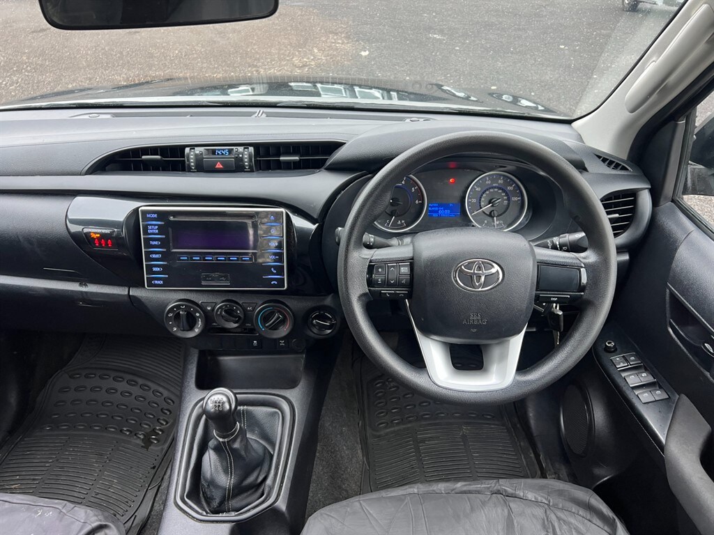 Used Toyota Hilux 2017 for sale - 77519546: Photo 10