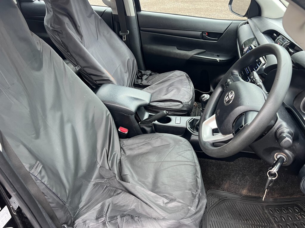 Used Toyota Hilux 2017 for sale - 77519546: Photo 16