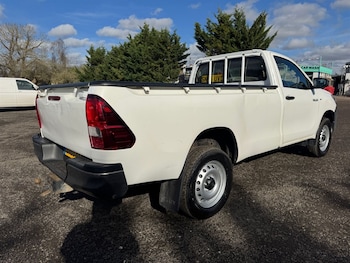 Used Toyota Hilux 2016 for sale - 77665365: Photo