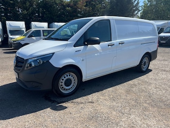 Used Mercedes-Benz Vito 2023 for sale - 79102074: Photo