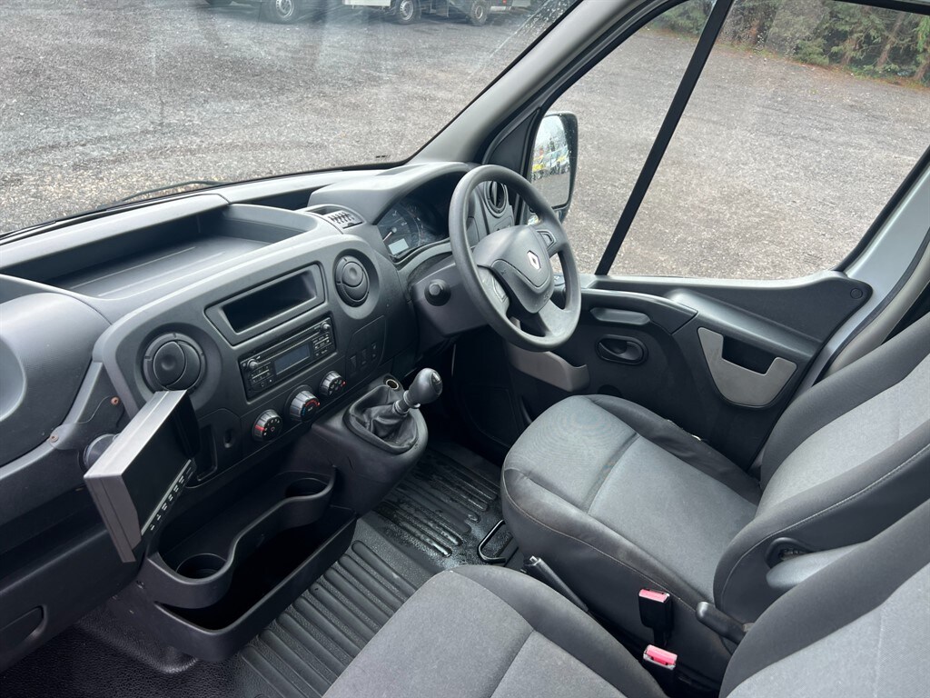 Used Renault Master 2018 for sale - 77819237: Photo 5