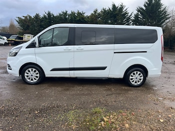 Ford - Tourneo Custom