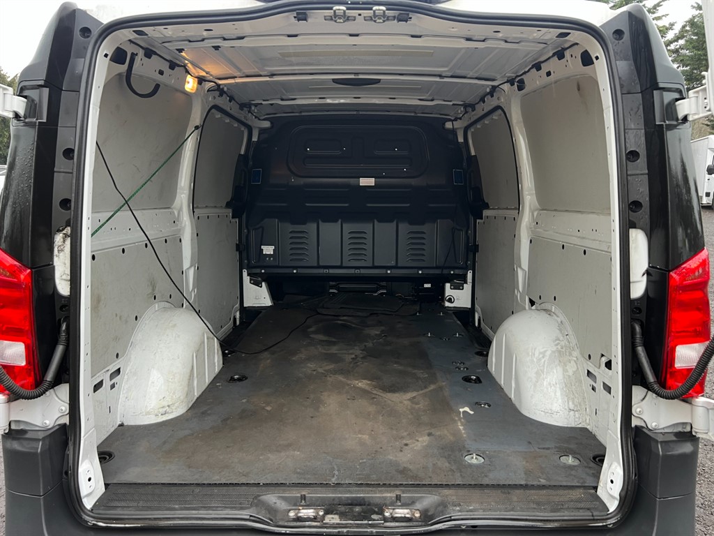 Used Mercedes-Benz Vito 2023 for sale - 77804126: Photo 8