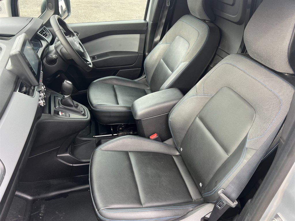 Used Nissan Other 2024 for sale - 77592471: Photo 12