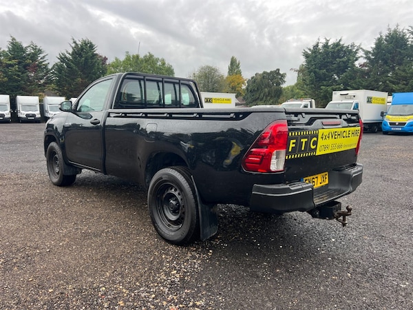 Used Toyota Hilux 2017 for sale - 76184128: Photo 7