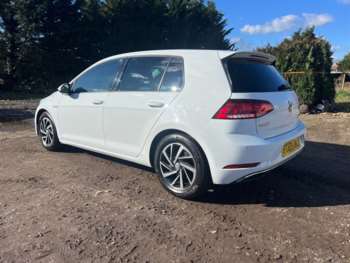 Used Volkswagen Golf 2019 for sale - 73872138: Photo