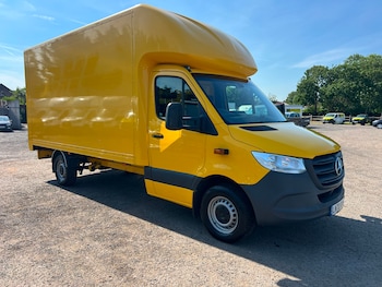 Used Mercedes-Benz Sprinter 2020 for sale - 79147333: Photo