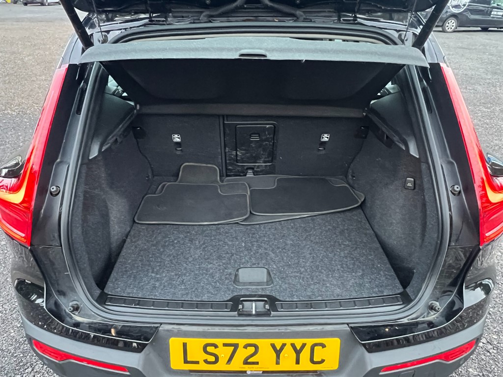 Used Volvo XC40 2022 for sale - 76532352: Photo 12