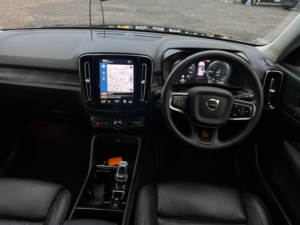 Used Volvo XC40 2022 for sale - 76532352: Photo 14