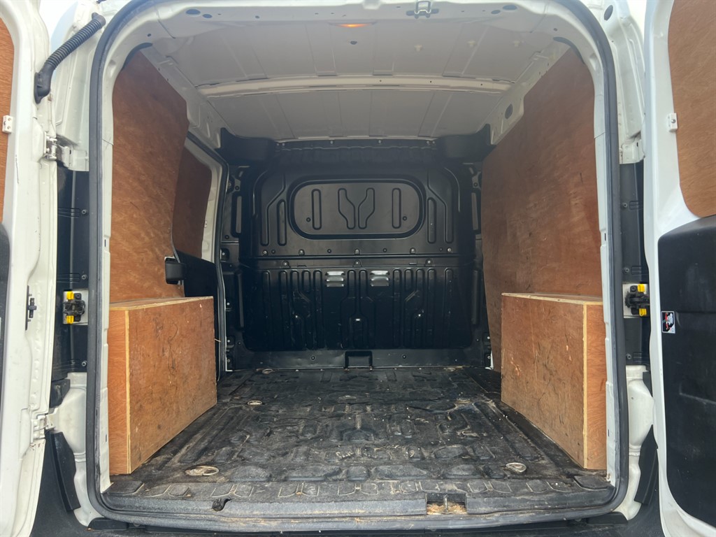 Used Fiat Doblo 2016 for sale - 76384707: Photo 14