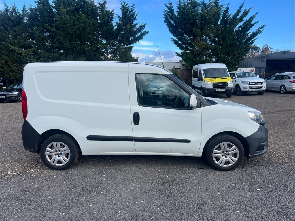 Used Fiat Doblo 2016 for sale - 76384707: Photo 5