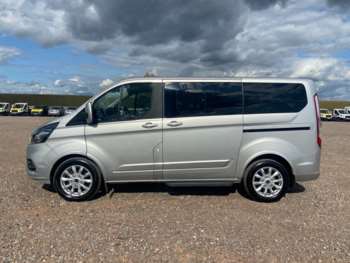 Used Ford Tourneo Custom 2018 for sale - 68419151: Photo