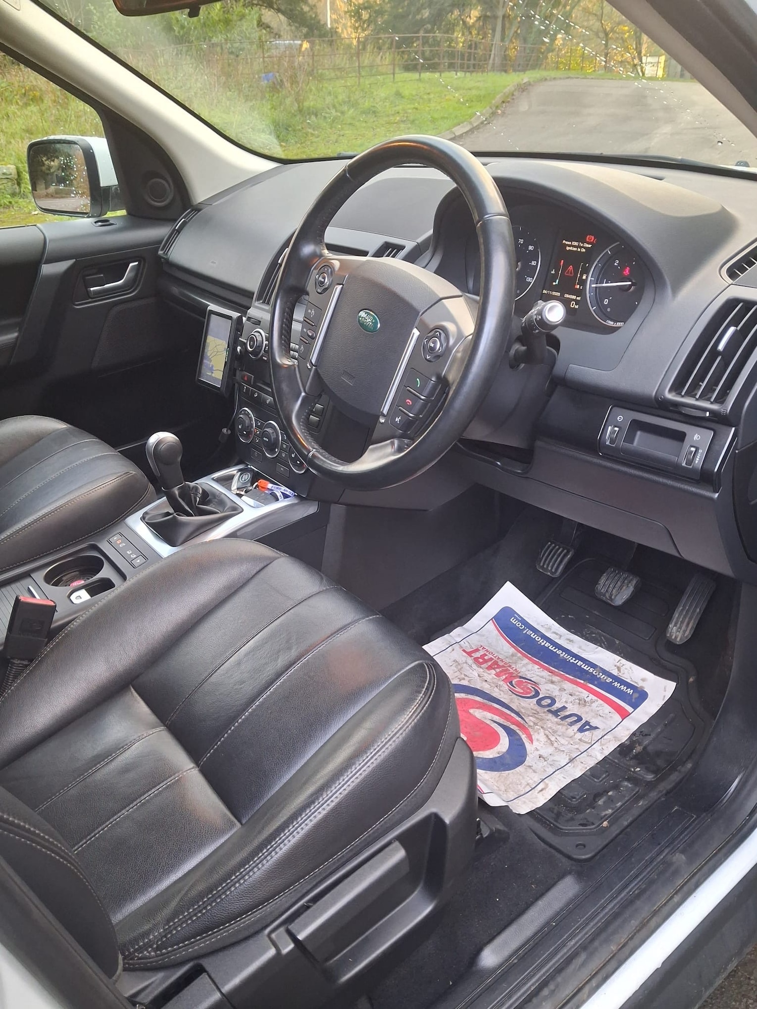 Used Land Rover Freelander 2014 for sale - 76691975: Photo 11