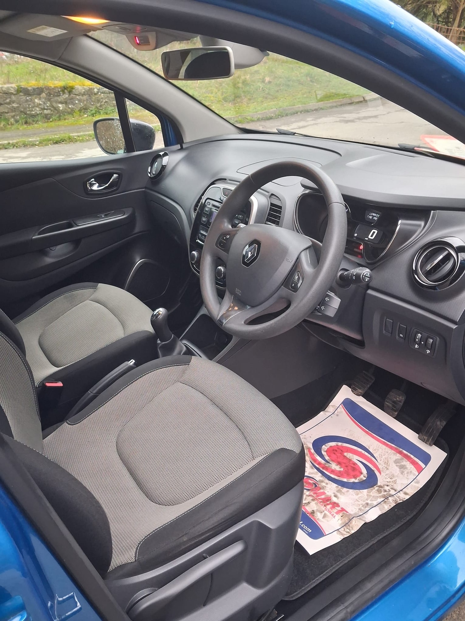 Used Renault Captur 2015 for sale - 77789041: Photo 11